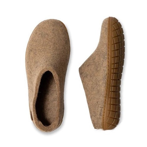 Slip On Sand (Rubber)