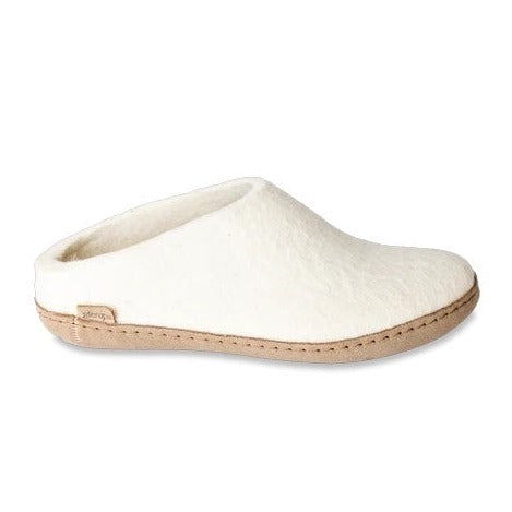 Slip On White (Leather)