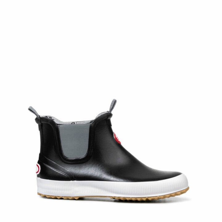 Nokian Hai Low Black