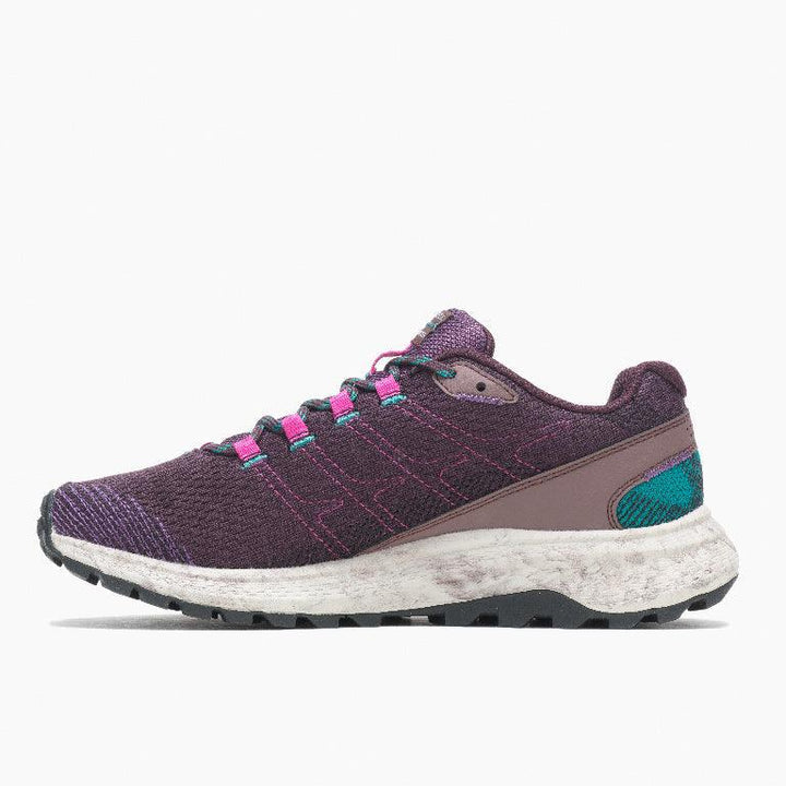 Fly Strike Burgundy