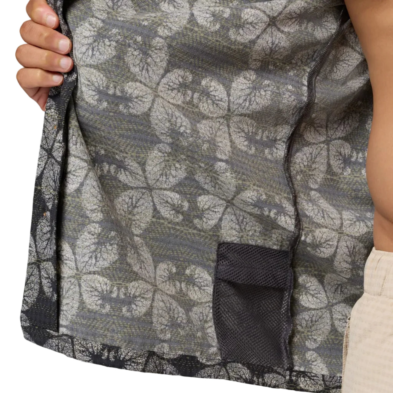 Men's Utilizer Print Camp Shirt (Shark/Floreido)