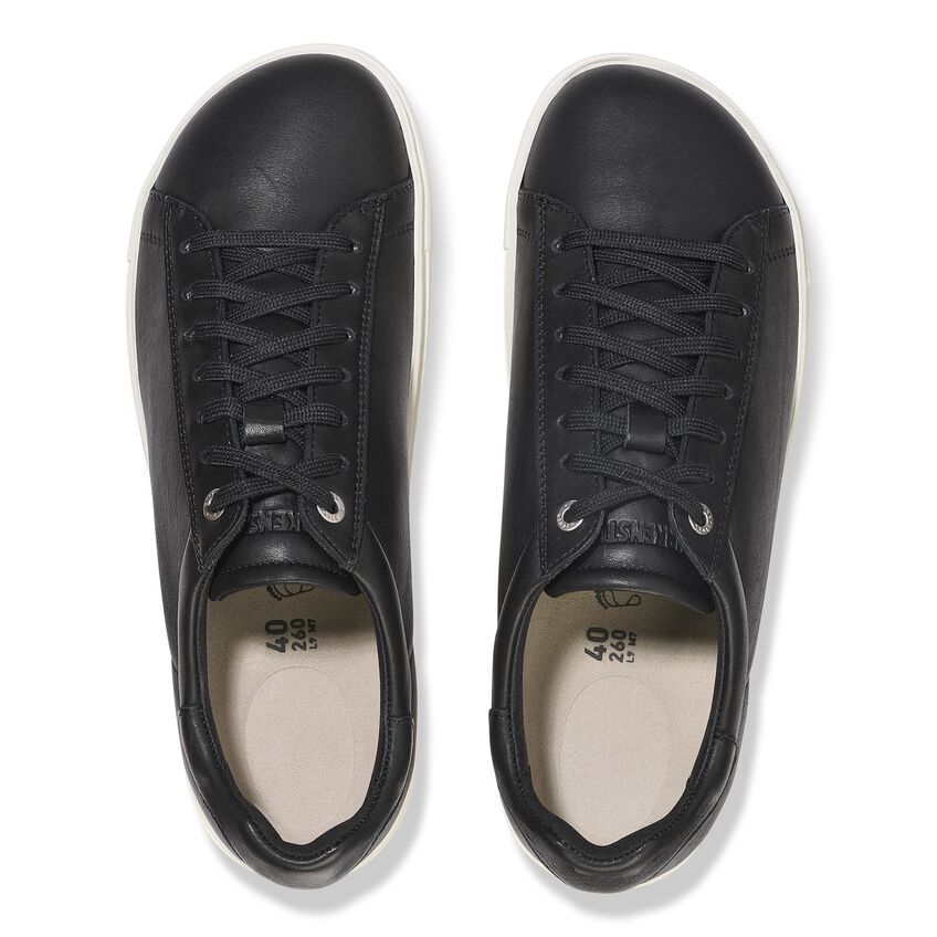 Bend Low Leather Black