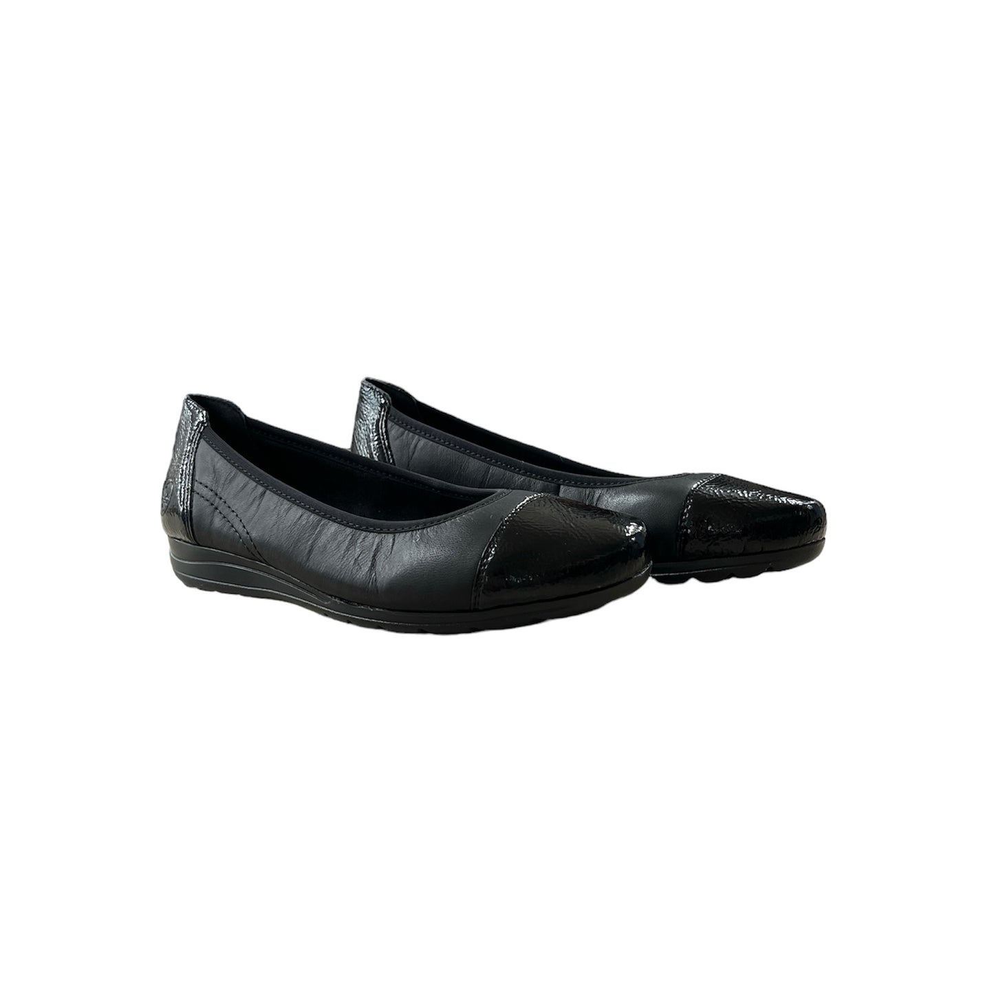 L9351-00 Slip On Black