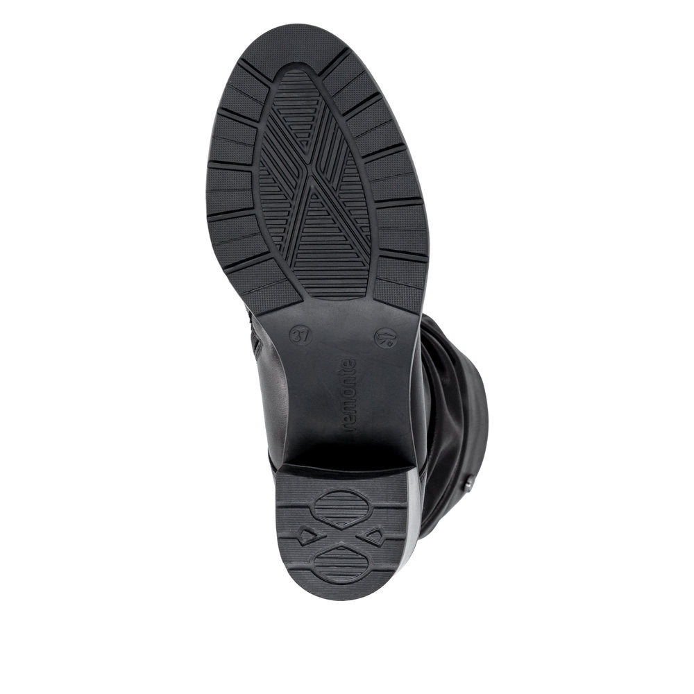 D2A79-00 Black Mid Calf Zip