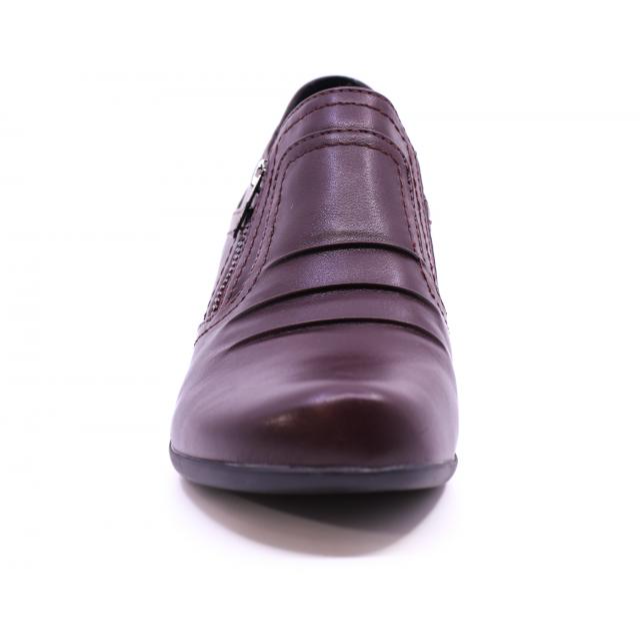 Noelle-02 Bordo