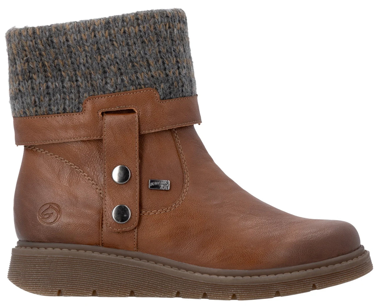 D3976-23 Brown Knit Cuff Side Zip RTex