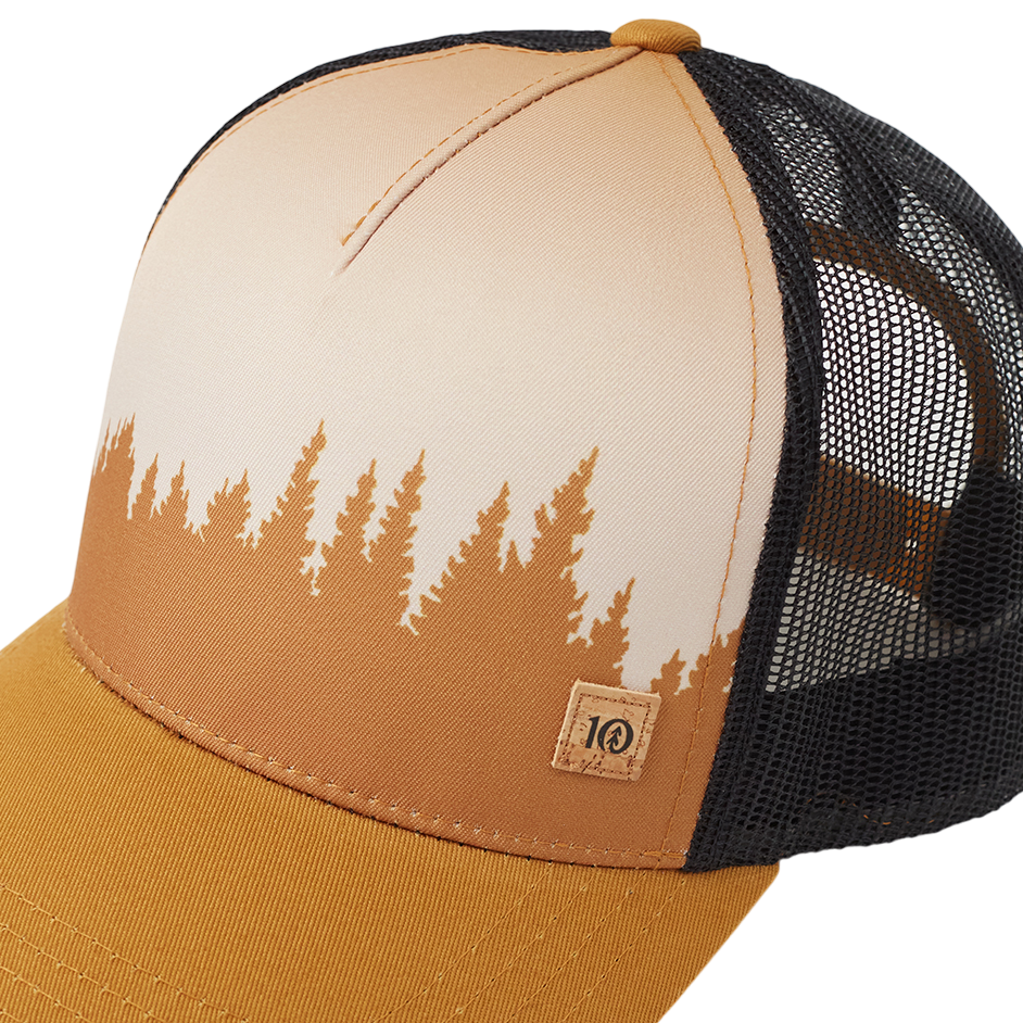 Juniper Altitude Hat (Golden Brown/White)