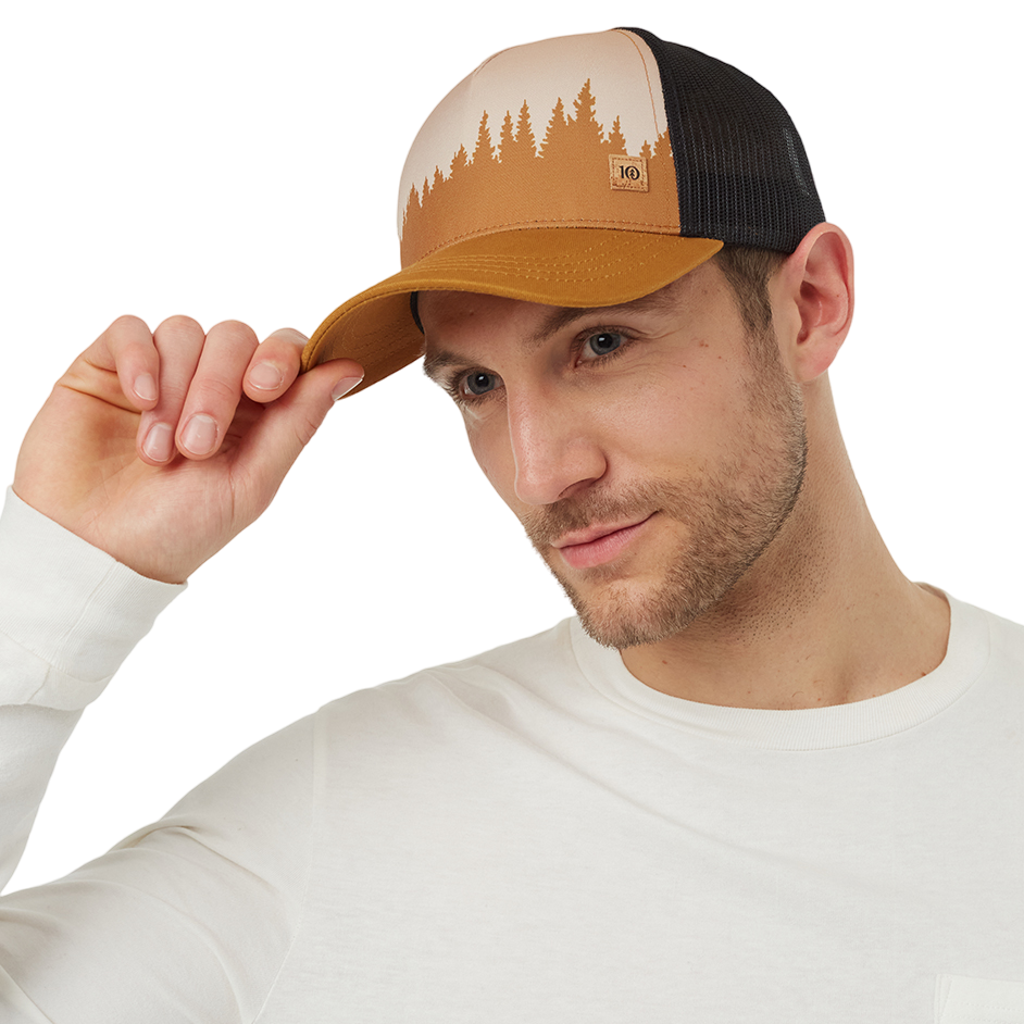 Juniper Altitude Hat (Golden Brown/White)