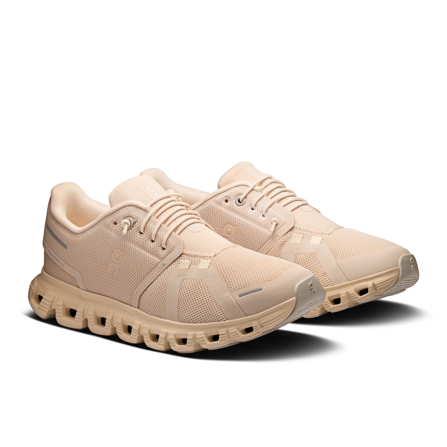 Women's ON Cloud 6 Sand/Sand