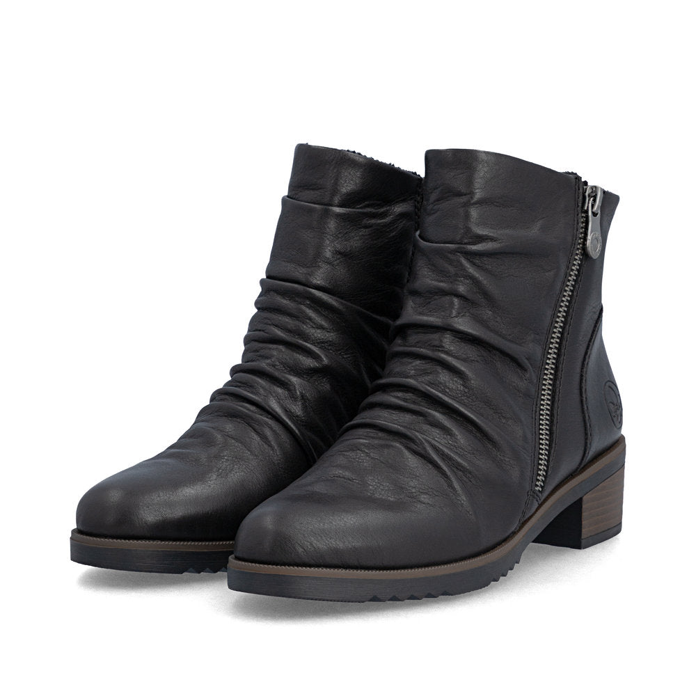 Y0556-00 Ankle Side Zip Black