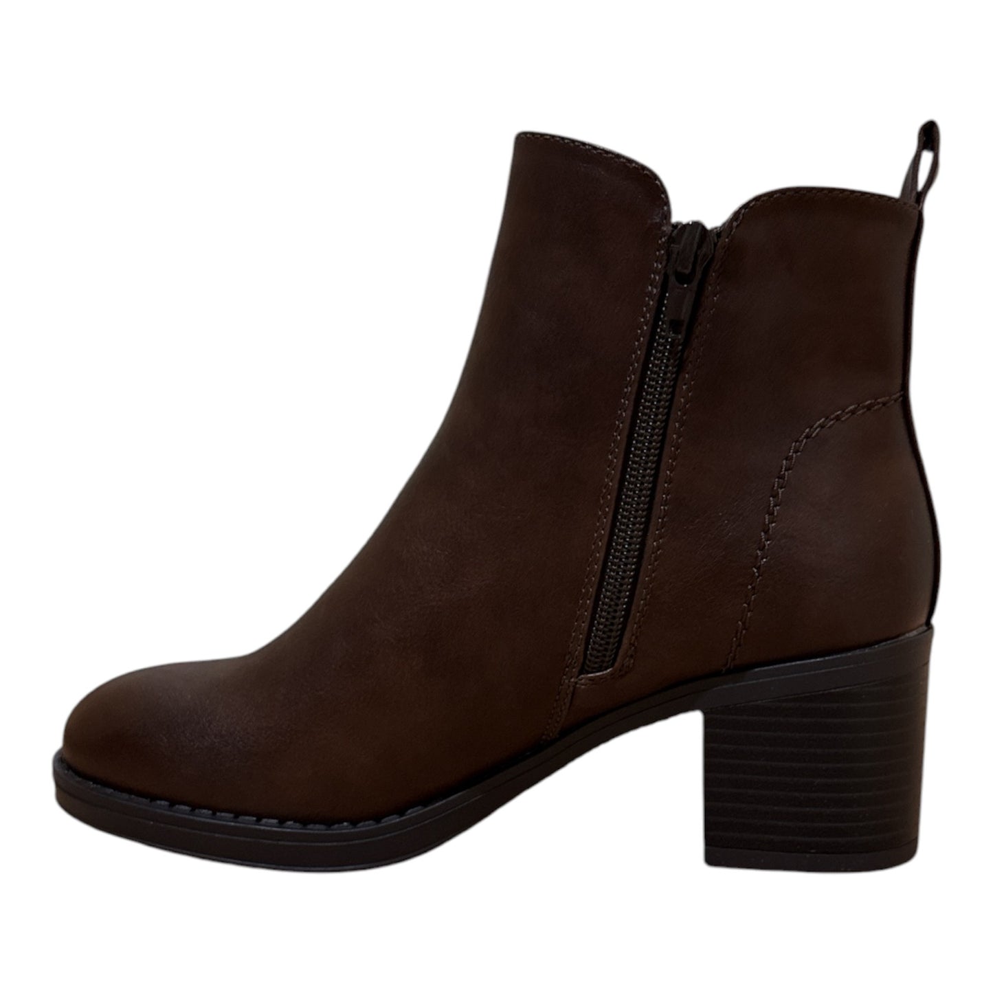 Brenda-01 WP Brown