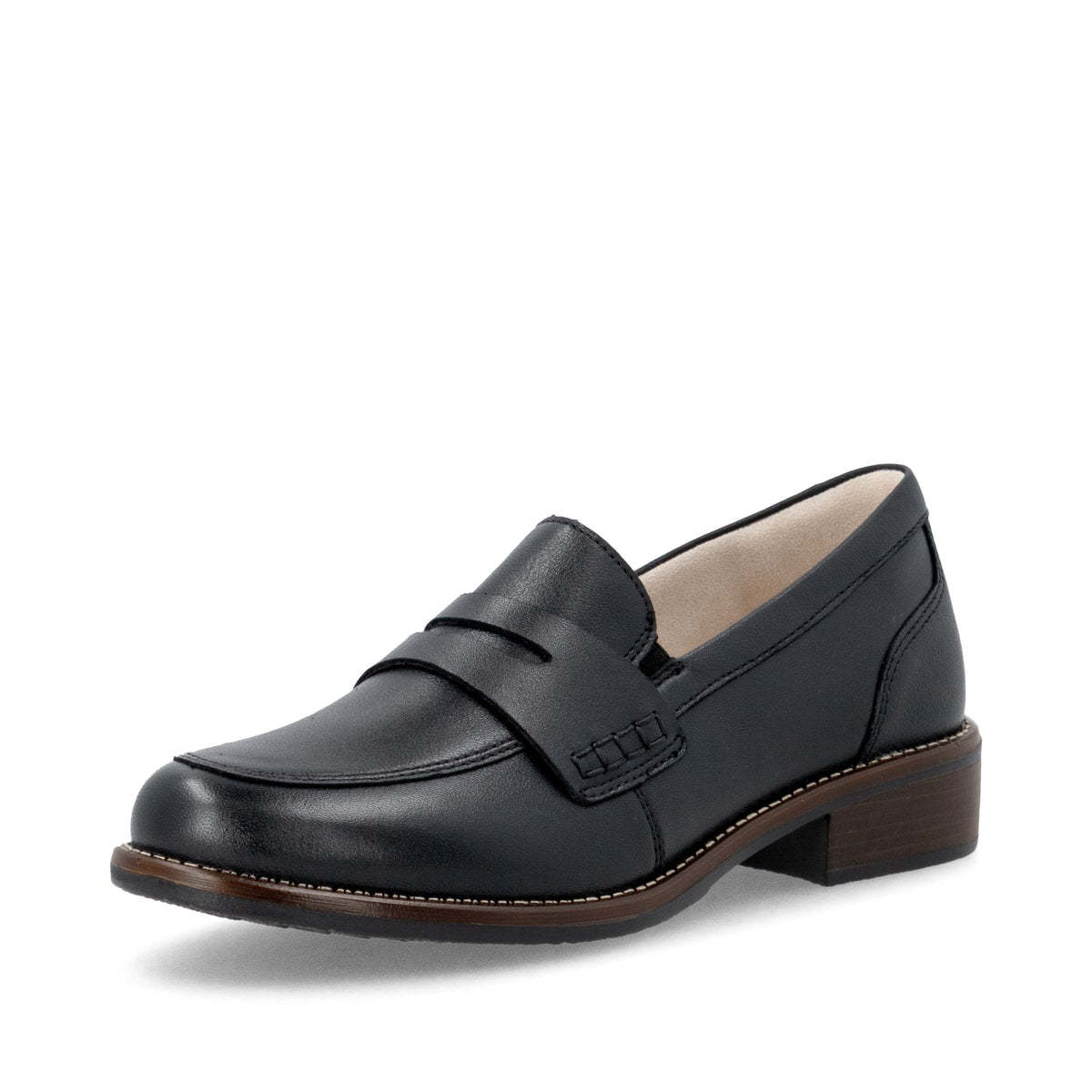 D0F05-00 Black Slip On