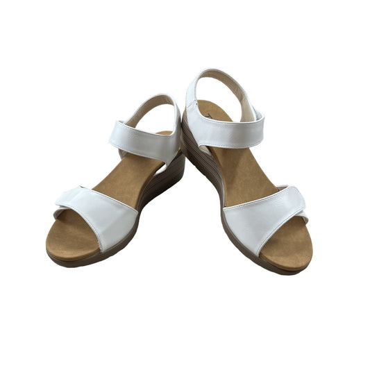 Debbie-03 White
