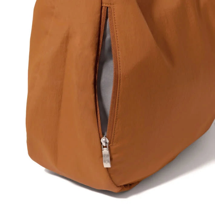Swift Hobo Crossbody Caramel