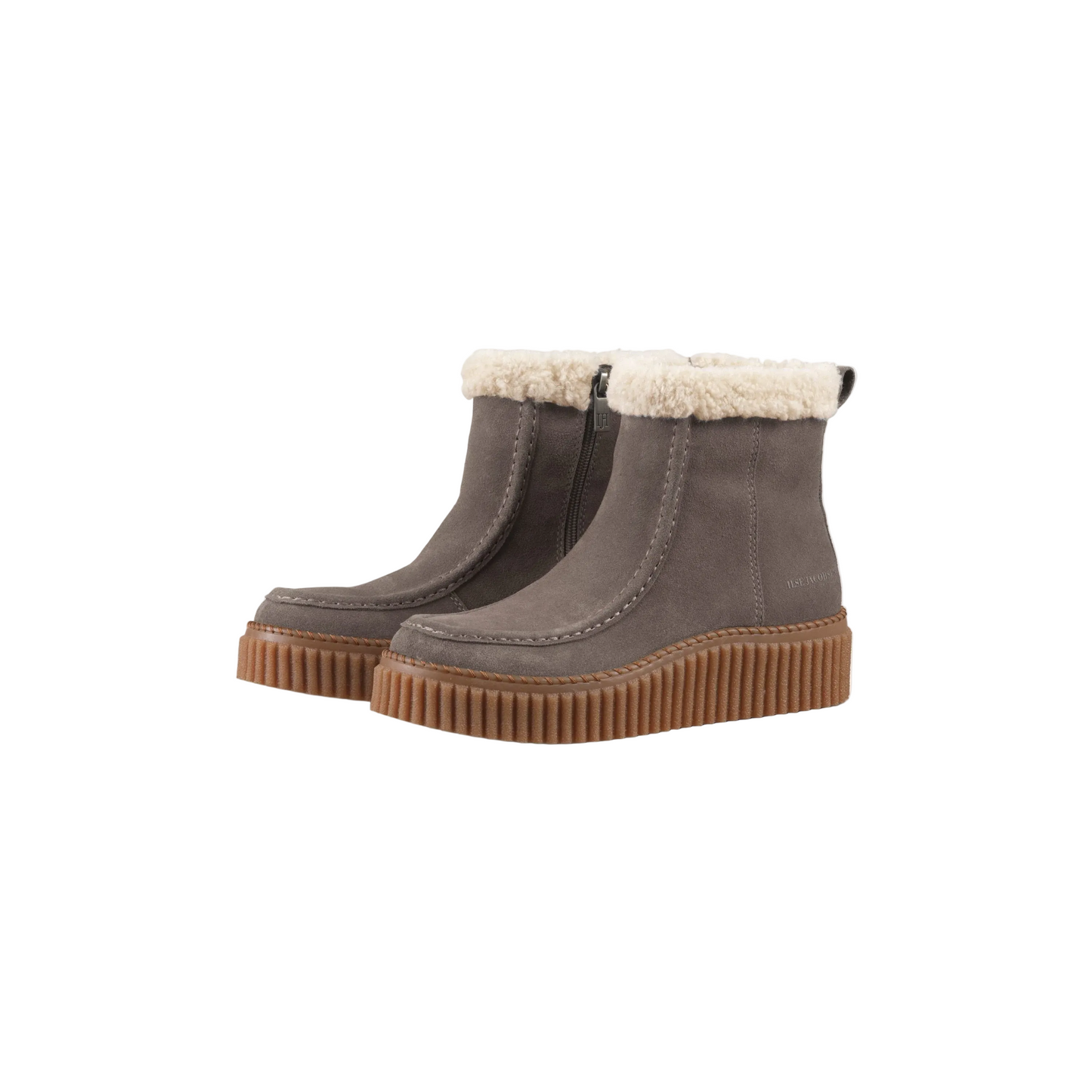 Calira 01 Falcon Clay