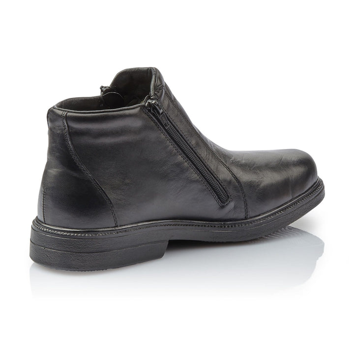 33160-00 Black Zip Boot